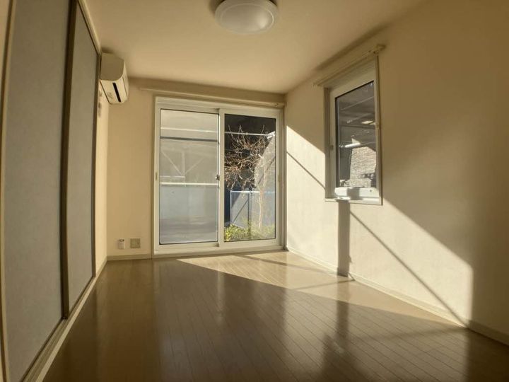 グリーンバレー Aの居間