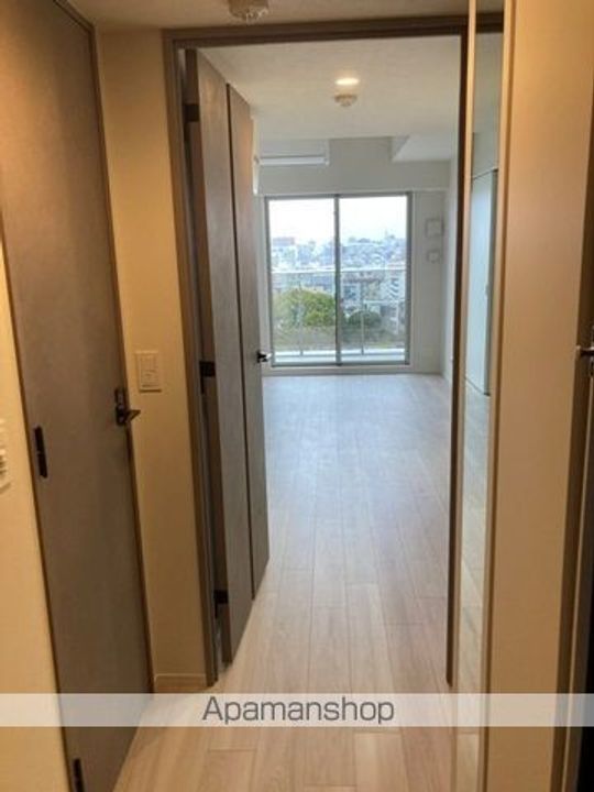 アーバネックス小石川春日の玄関