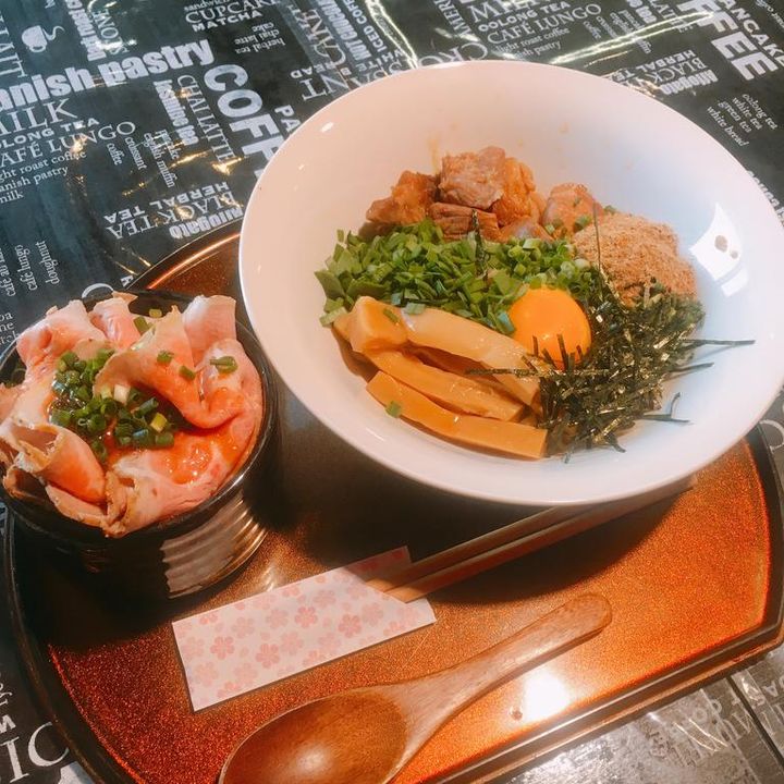 コーベイルの周辺