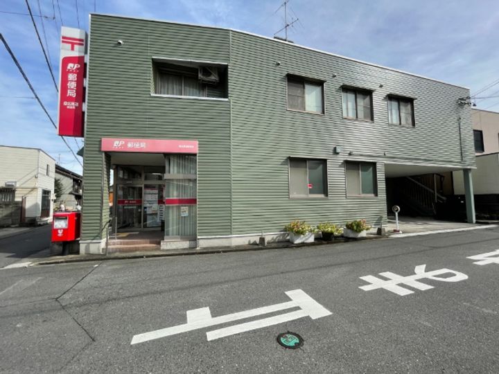 プロミネント アリオの周辺