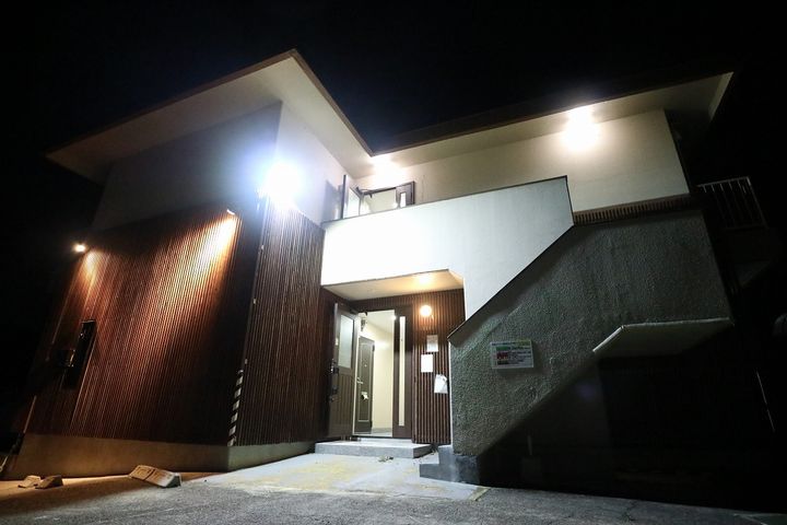 鹿児島県鹿児島市唐湊3の賃貸マンションの外観