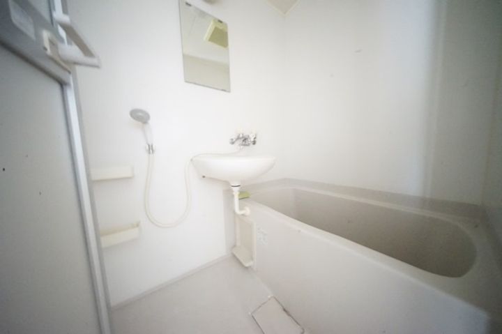 山口県下関市一の宮本町2(アパート)の賃貸物件の風呂