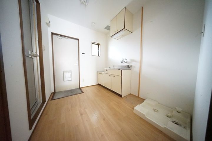 山口県下関市一の宮本町2(アパート)の賃貸物件の居間