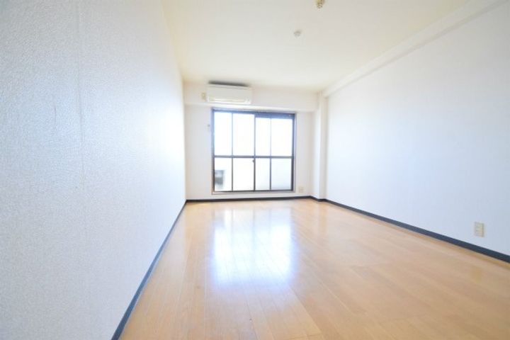プレアール吹田NORTHの内装
