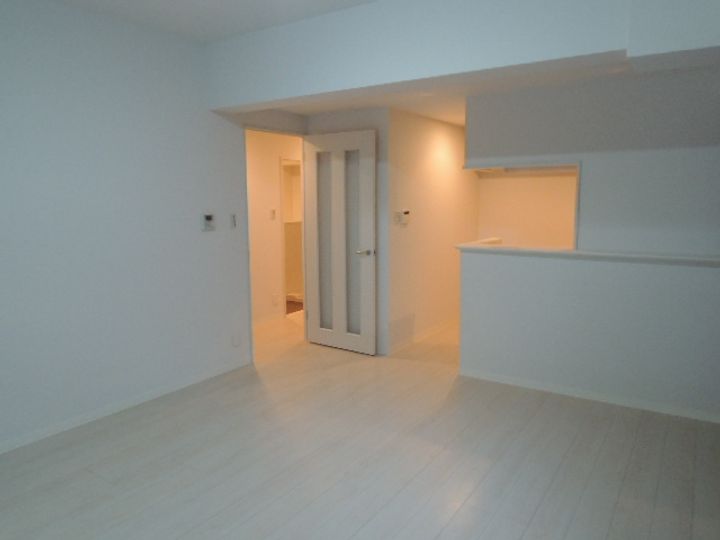 イストアールの居間