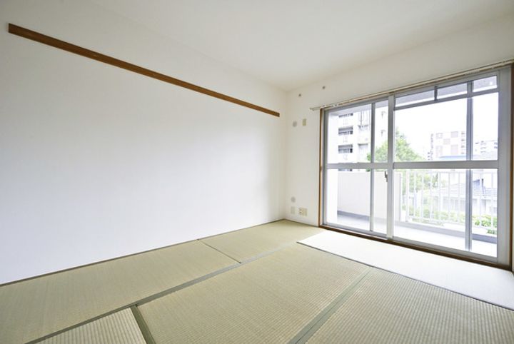 URアーベインルネス穴生の内装
