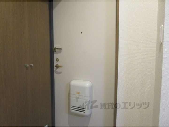 SAWARABIハイッテンの玄関