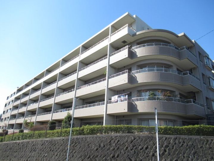 神奈川県横浜市青葉区奈良町(マンション)の賃貸物件の外観