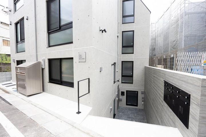 東京都目黒区緑が丘1(マンション)の賃貸物件の地図