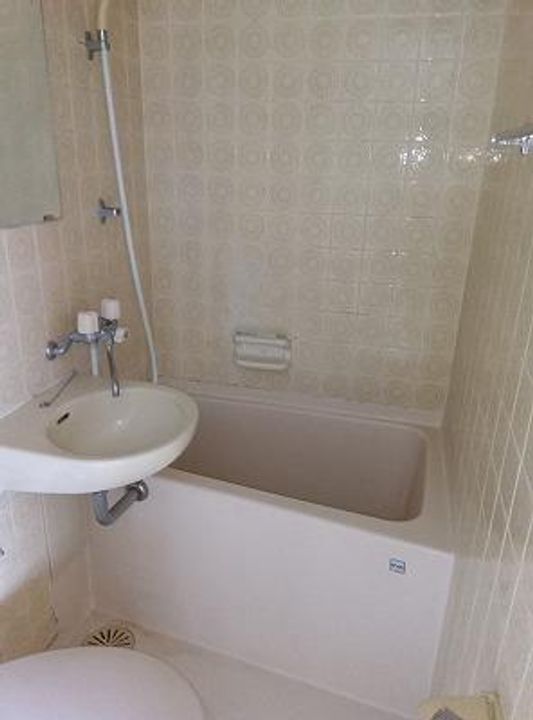 リモデ県庁前の風呂