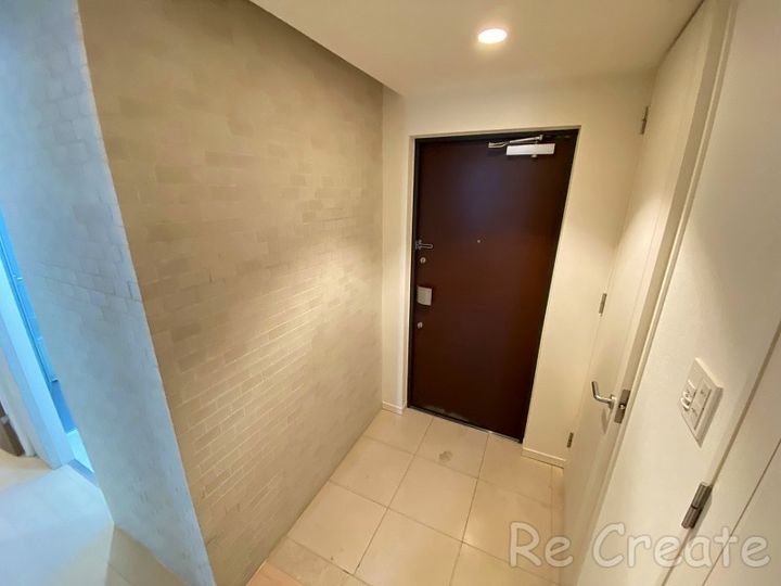 大阪府大阪市天王寺区細工谷1(マンション)の賃貸物件の玄関