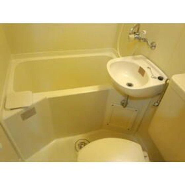 サンパレス中野坂上の風呂