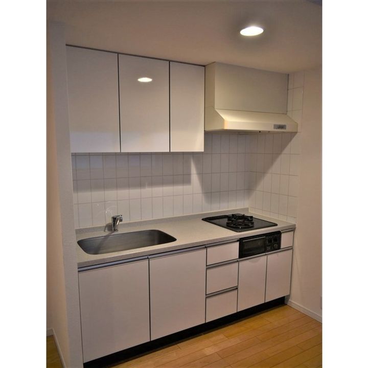 ルクレ新川レジデンスのキッチン