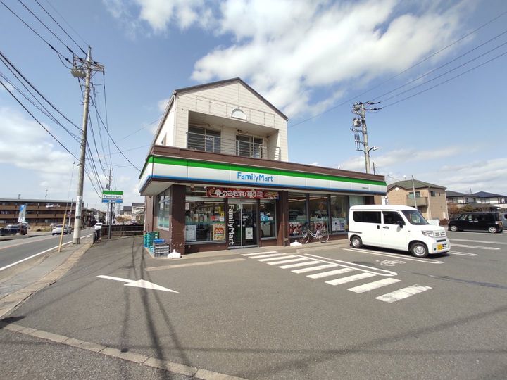 コーポ・カモミールの周辺