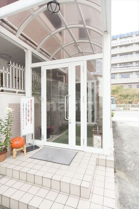 グレースランド旭ヶ丘の地図