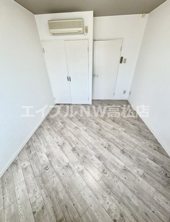 リッチモンド冨岡の居間