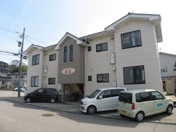 エトワール鈴見の外観