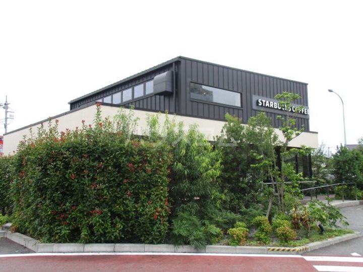 ビュー雷神の周辺