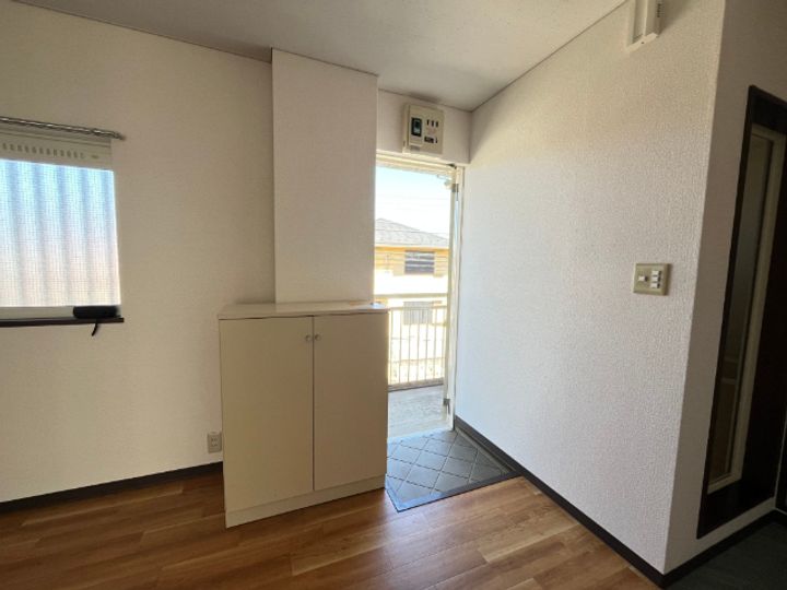 アーバンヒルハイツIの玄関