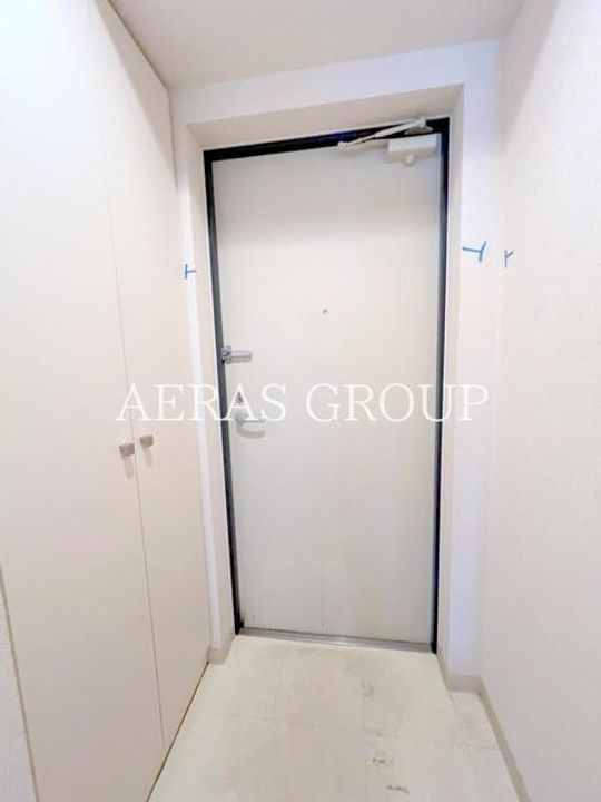 いずみマンションIIの玄関