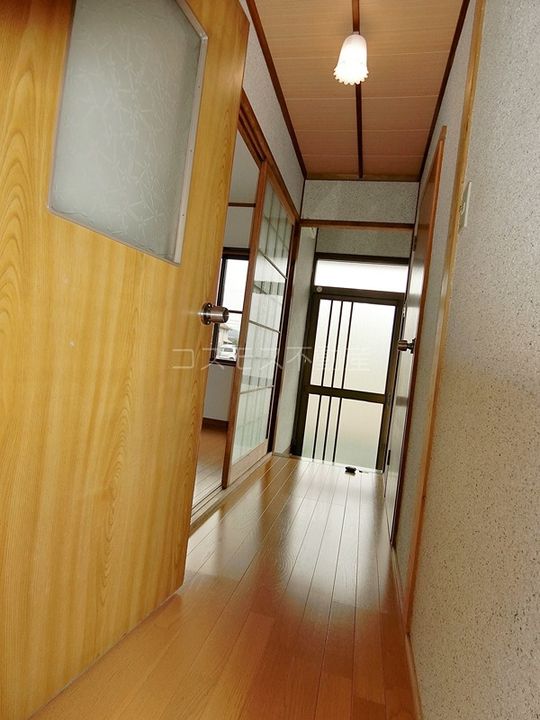 岡山県岡山市北区一宮(一戸建)の賃貸物件の玄関