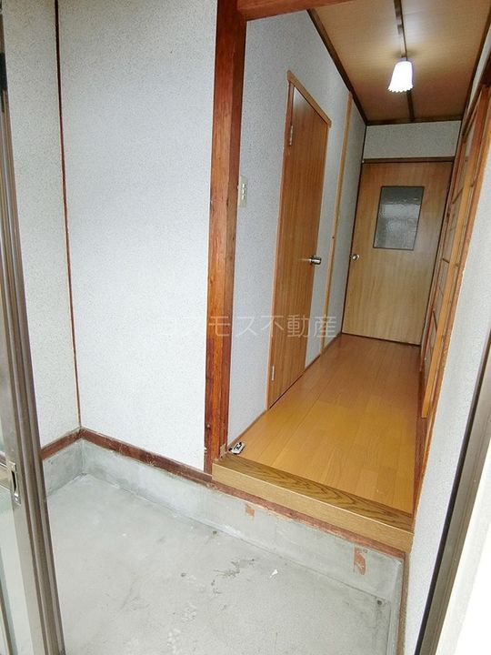 岡山県岡山市北区一宮(一戸建)の賃貸物件の玄関