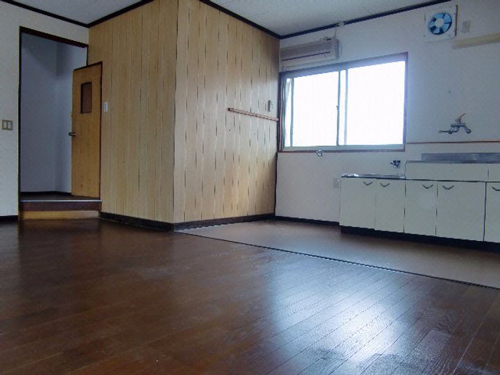 山口県岩国市門前町3(一戸建)の賃貸物件の居間