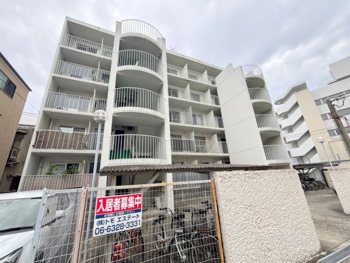 ハマハイツの外観