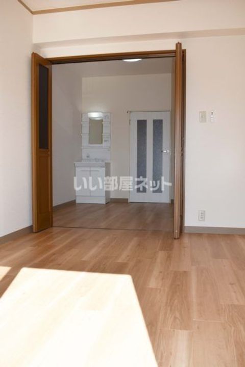 パリ・シャトー本町の内装