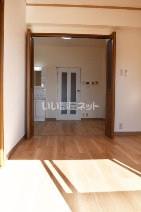 パリ・シャトー本町の内装