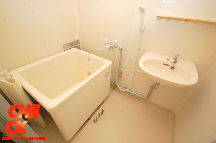 LAアパルトマンの内装