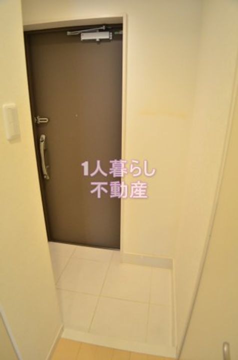 東京都品川区南品川1(マンション)の賃貸物件の玄関