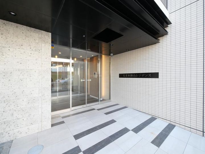 東京都文京区本駒込3(マンション)の賃貸物件の地図