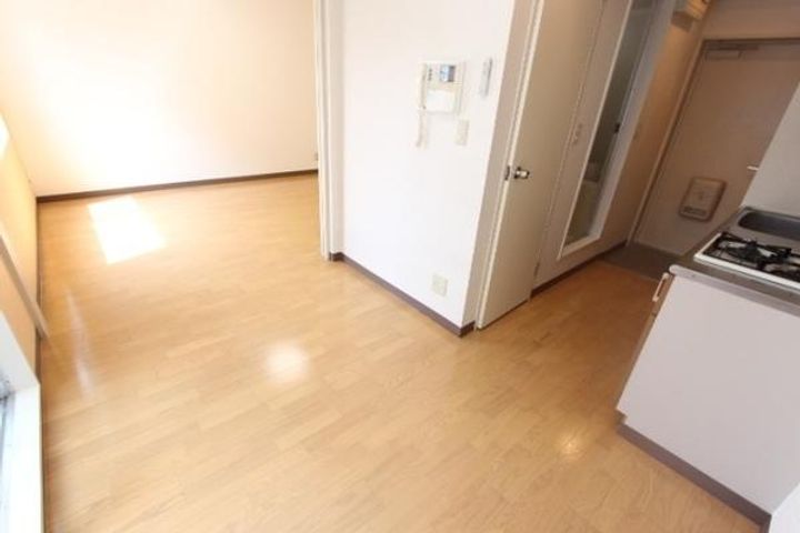 エストゥディオ瀬田の居間