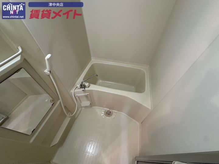 K`sガーデンの風呂