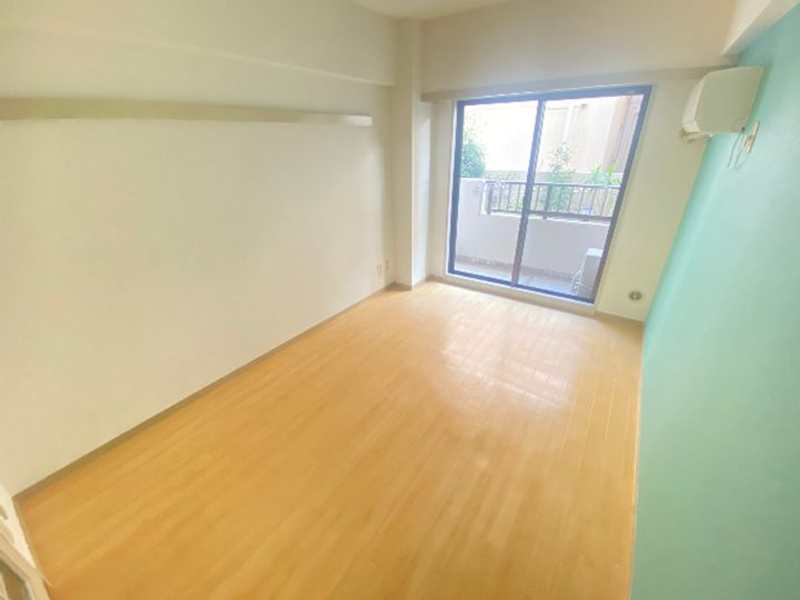 とぴあ行徳の居間