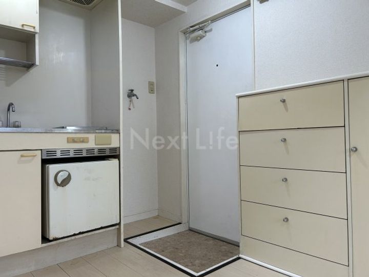 メグミコーポの玄関