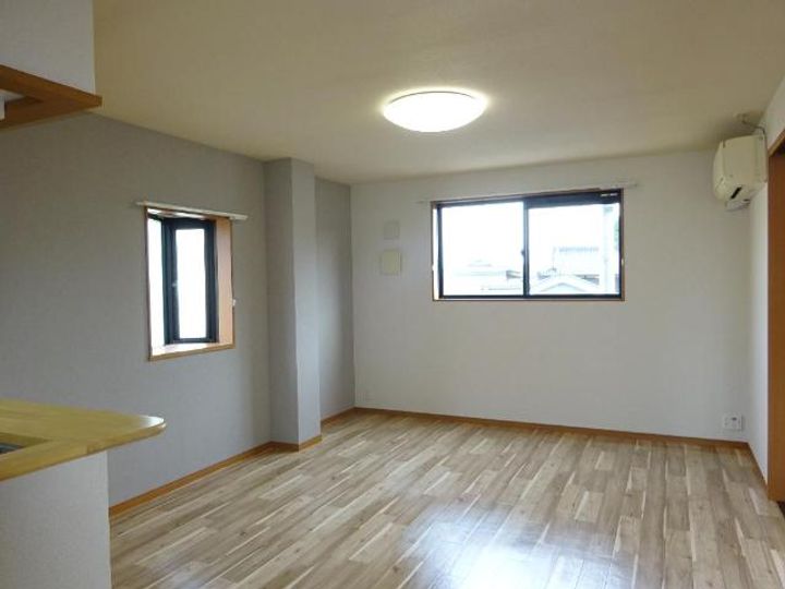 広島県福山市多治米町1(アパート)の賃貸物件の居間