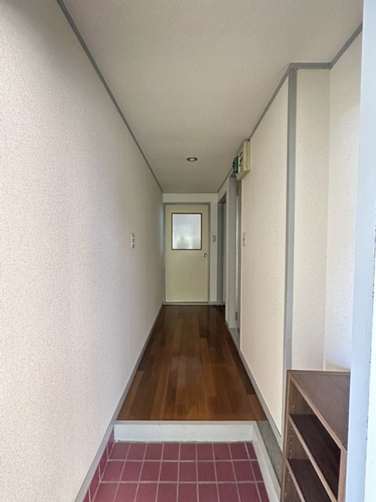 東京都八王子市大塚(マンション)の賃貸物件の玄関