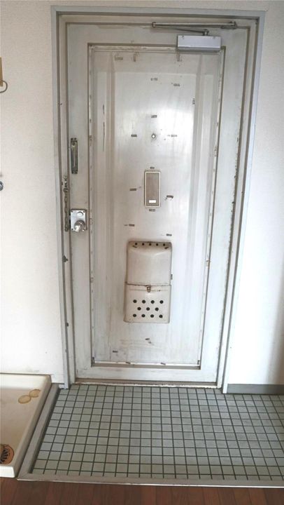 Luce(ルーチェ)の玄関