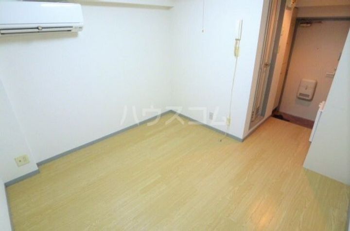 Nファースト清瀬の居間