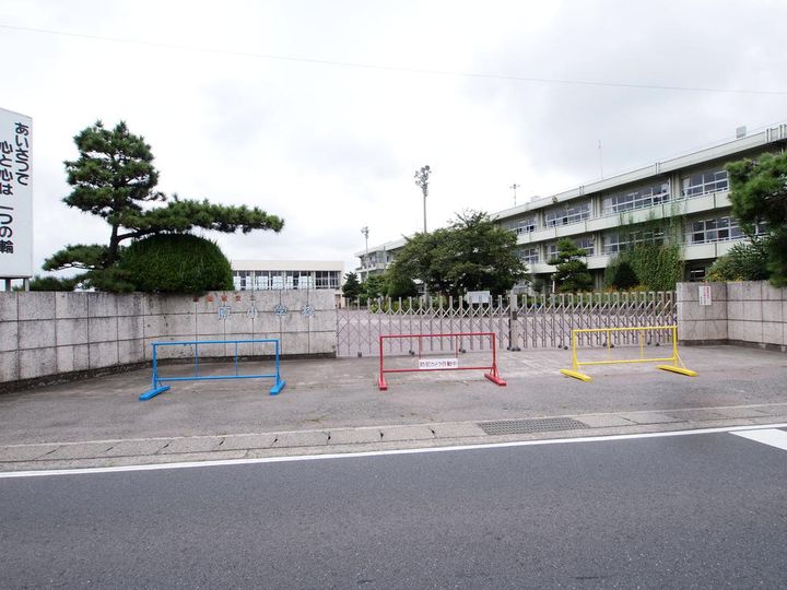 群馬県前橋市富士見町小沢(アパート)の賃貸物件の周辺