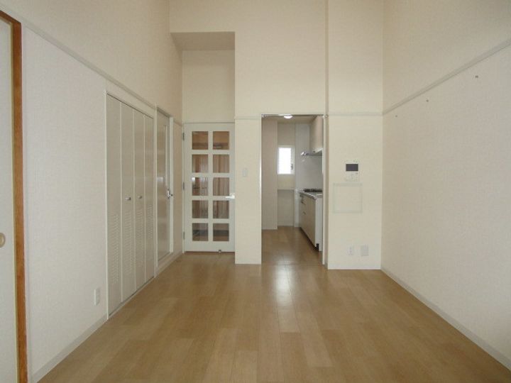 URサンラフレ朝潮橋の居間