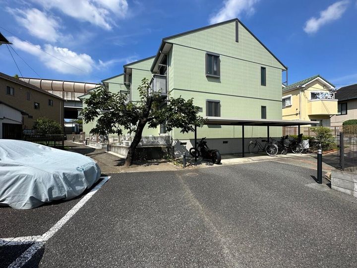 神奈川県藤沢市小塚(一戸建)の賃貸物件の外観