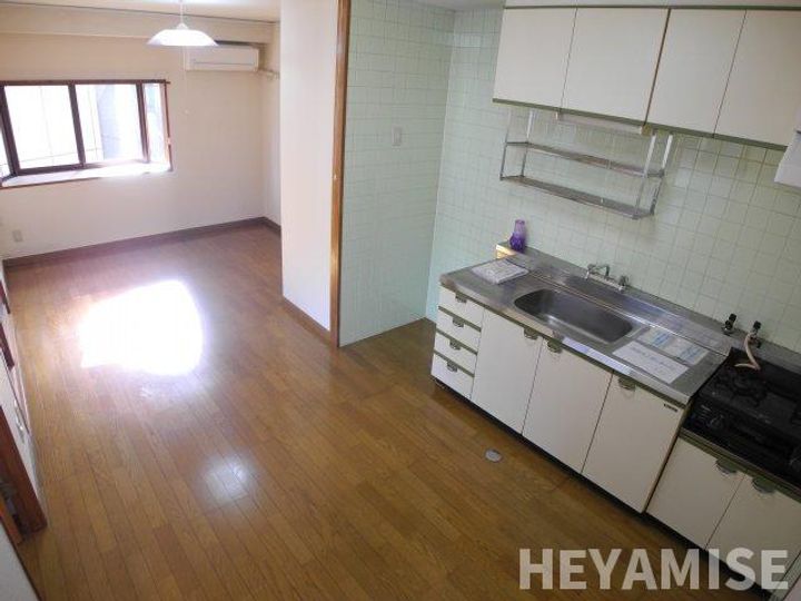 パークシティ諏訪の居間