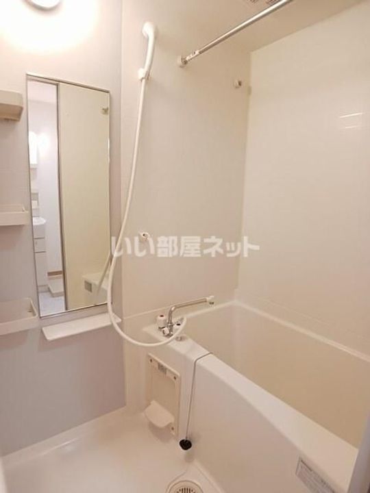 山口県山口市小郡明治2(マンション)の賃貸物件の風呂