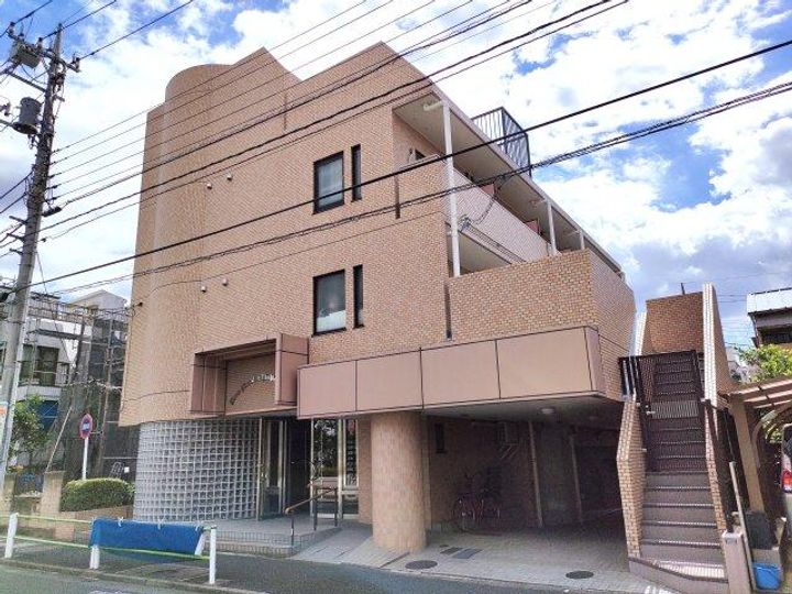 ライオンズマンション西新小岩の外観