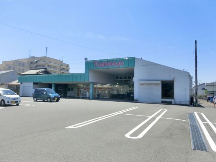 メゾン薫 Cの周辺