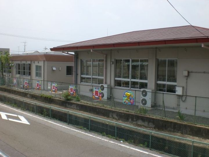 メゾン薫 Cの周辺