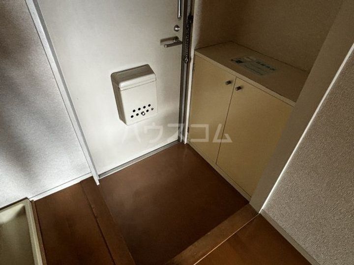 ブレーンハイム柴山の玄関